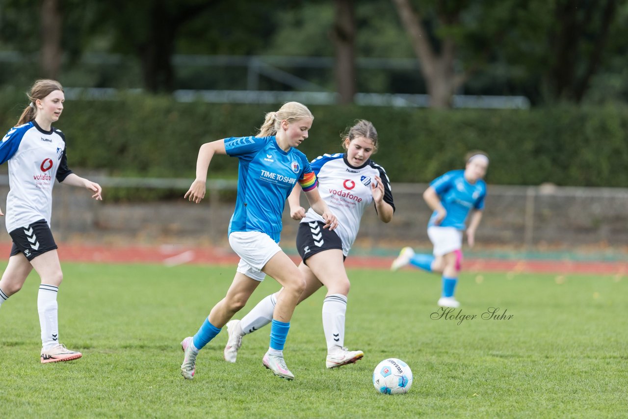 Bild 367 - wBJ VfL Pinneberg - Germania Schnelsen : Ergebnis: 15:1